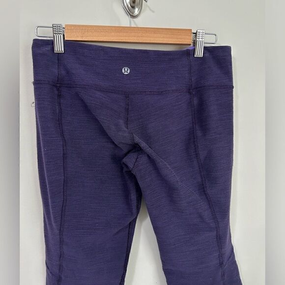 Lululemon Purple Cropped Leggings - Picture 4 of 8